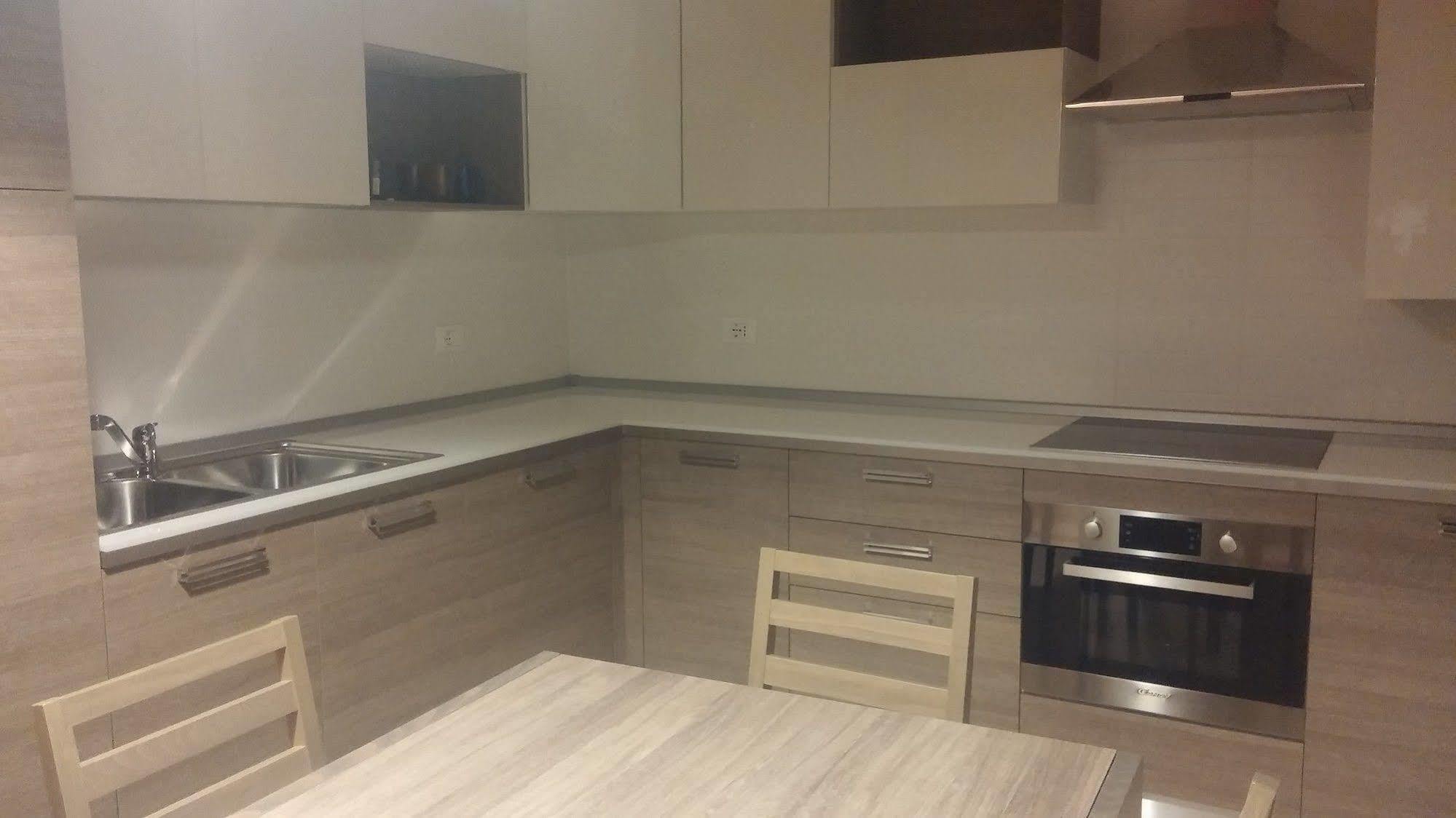 Good Wine Apartments Венеция Экстерьер фото
